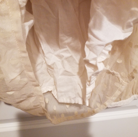 Comme Toi Button Down Blouse - Picture 4 of 5